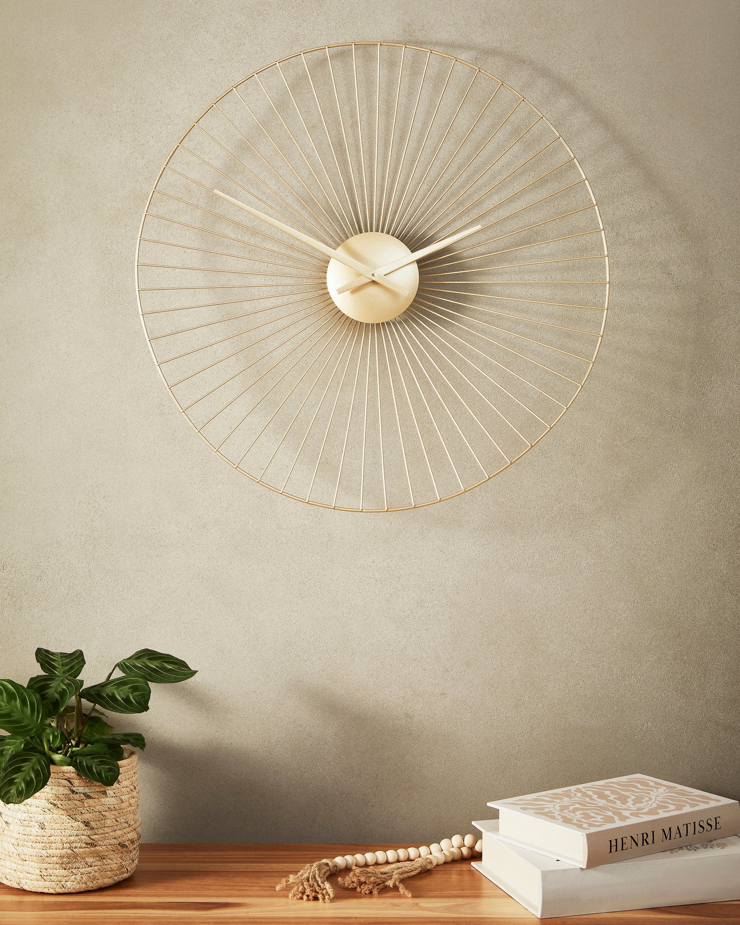 Colar decorativo em madeira 25cm