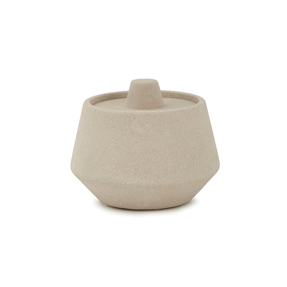 Conjunto em cimento para banheiro