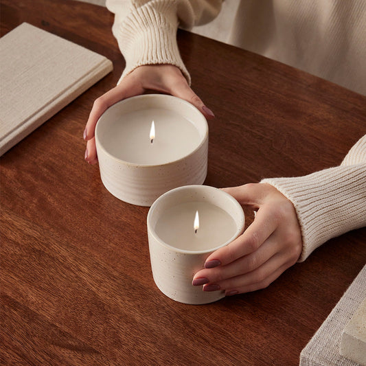 Vela Decorativa Simples Mart: Charme e Aconchego para Sua Decoração