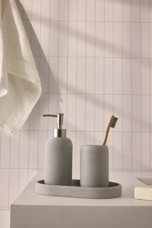 Conjunto para Banheiro 3 Peças Cinza com Listras: Organização e Elegância para o Seu Dia a Dia
