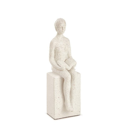 Escultura Decorativa Feminina Mulher Lendo