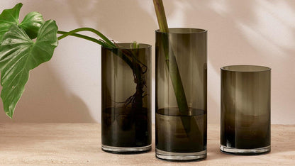 Vaso Decorativo em Vidro Escuro Cilíndrico para Flores e Plantas P