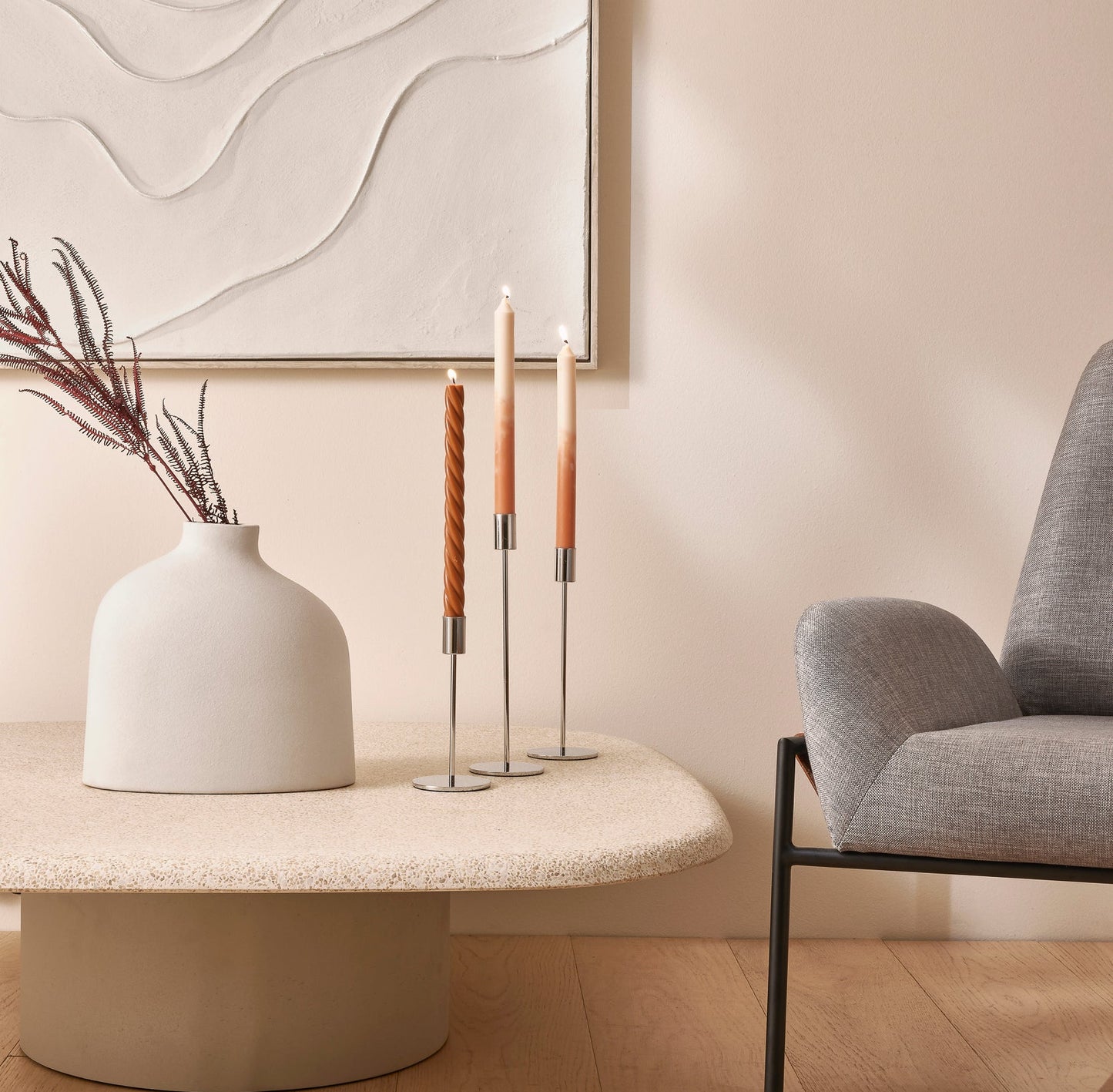 Castiçal Porta-Vela em Metal Prata Minimalista