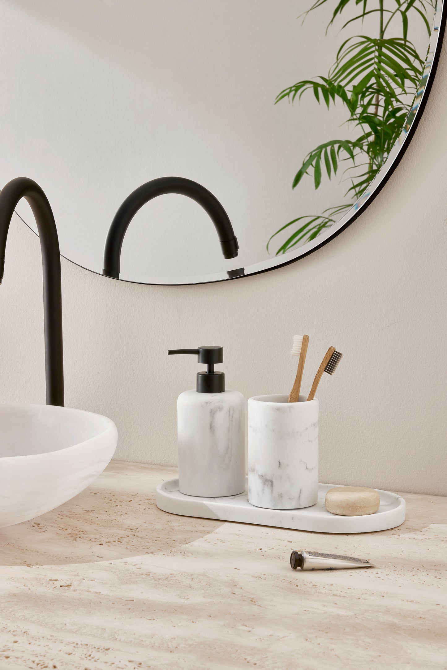 Copo Porta Escova Estilo Mármore Branco e Preto
