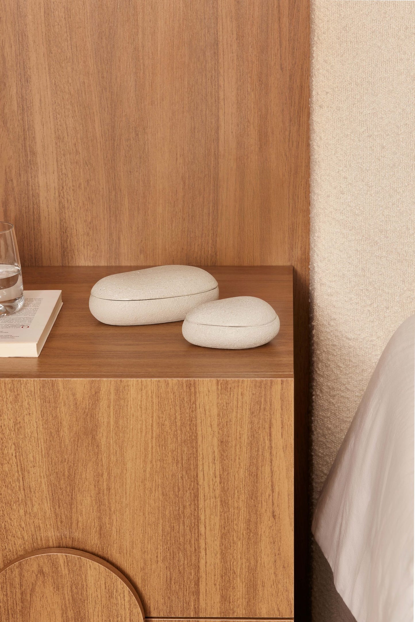 Conjunto 2 Potes Decorativos Cinza Oval Estilo Contemporâneo